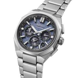 Seiko HAB001J1 Astron GPS Solar Herren-Armbanduhr Chronograph Titan/Blau