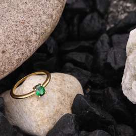 trendor 21370-11 Damenring 333 Gold (8k) Ovaler Zirkonia Grün