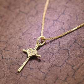 trendor 39678 Kreuz-Anhänger Gold 333 mit Vergoldeter Silberkette