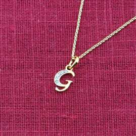 trendor 41520-G Letter Pendant G 333/8K Gold with Gold-Plated Silver Chain