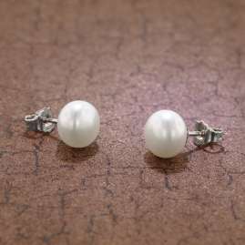 trendor 08361 Silver Pearl Stud Earrings Freshwater Pearls White