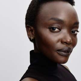 Pandora 264393C00 Damen-Ohrringe Ohrstecker Herz Goldfarben