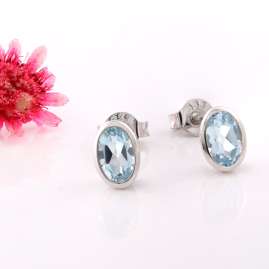Acalee 70-1024-01 Earrings White Gold 333 / 8K with Topaz