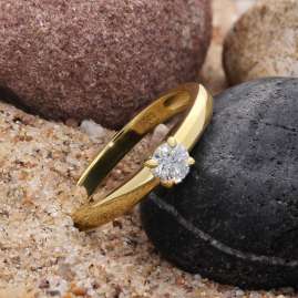 GLIZZ GL1048 Damenring Mit Lab Grown Diamant 0,25 ct. Gold 333 Brillantring