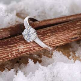 GLIZZ GL1676 Damenring Weißgold 333 / 8K Solitär-Ring mit Zirkonia
