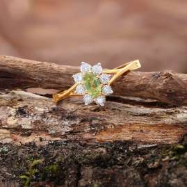 GLIZZ GL1278 Damenring 333 Gold mit Peridot und Lab-Grown Diamanten