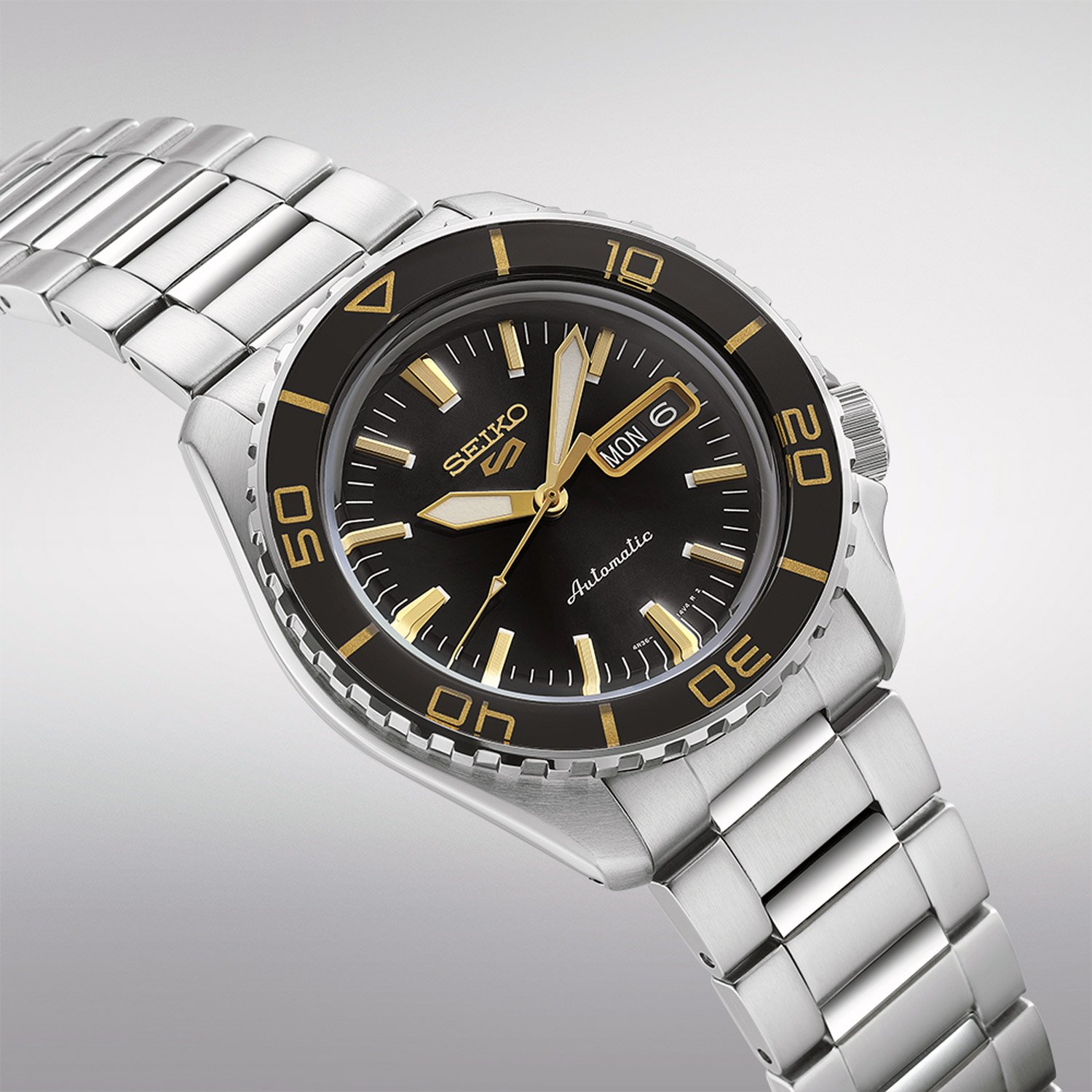 Seiko 5 sports automatic black sale