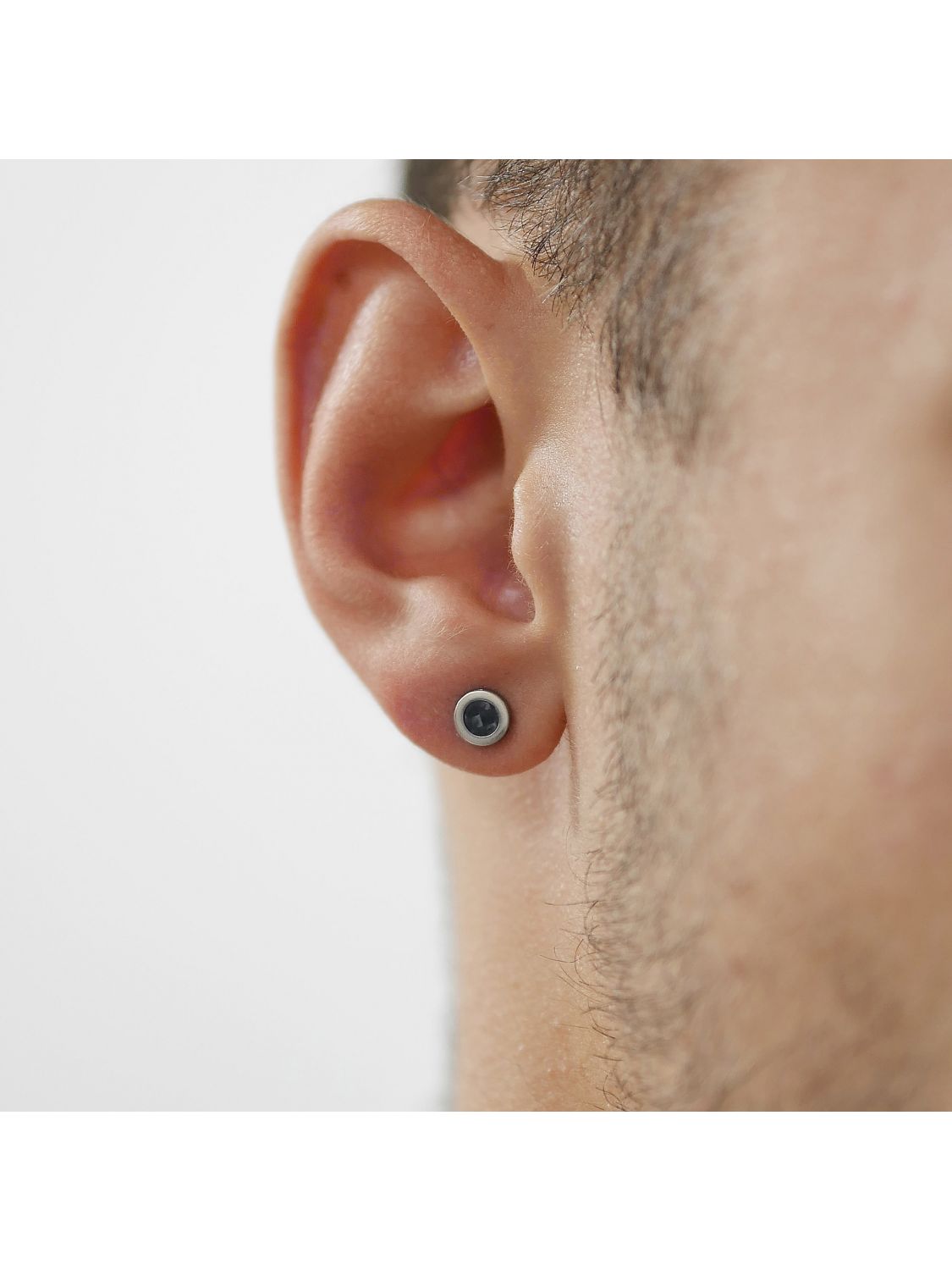 Ohrringe für männer welche seite