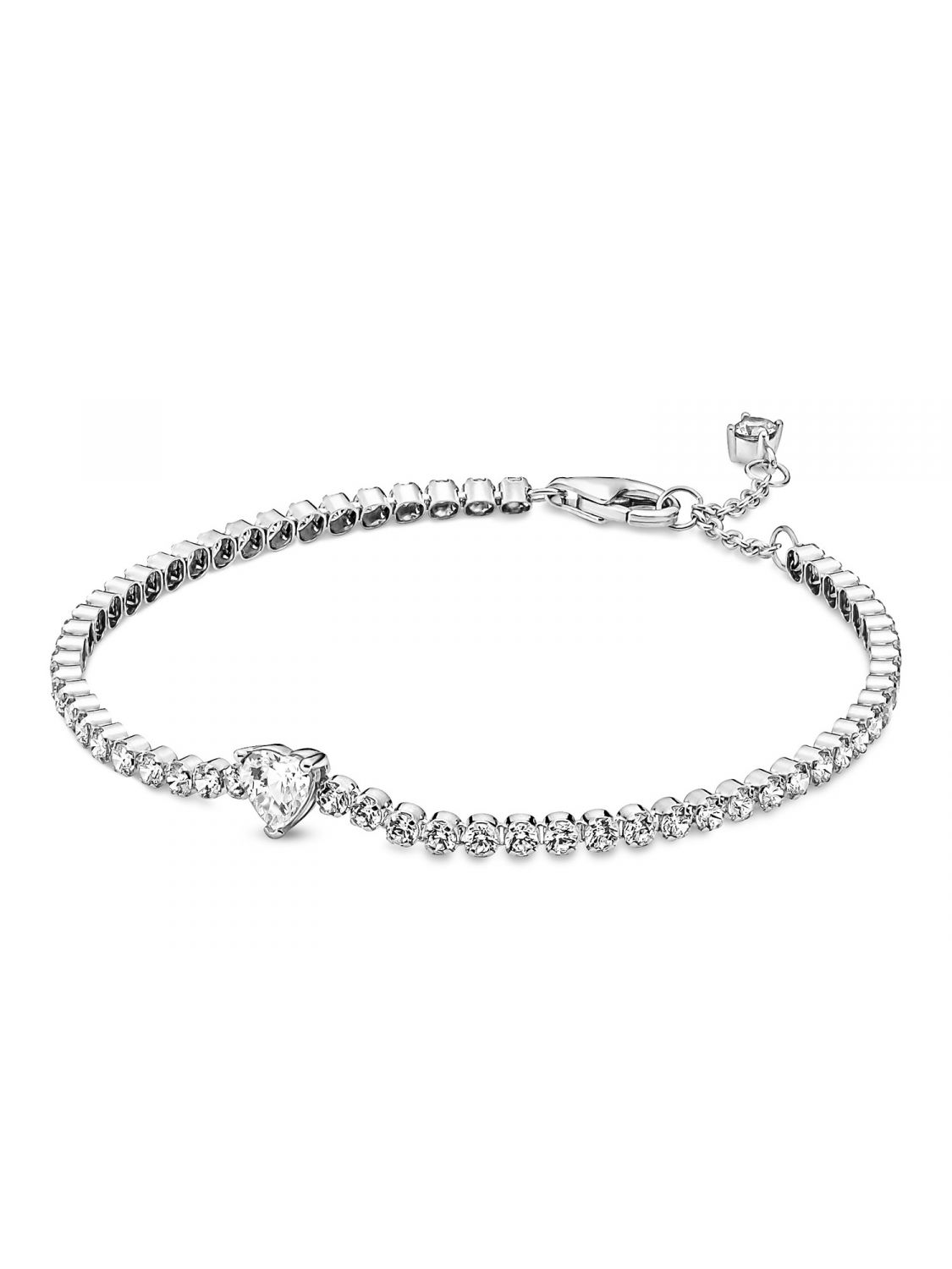 Halo Diamond Bracelet – Crown & Carat