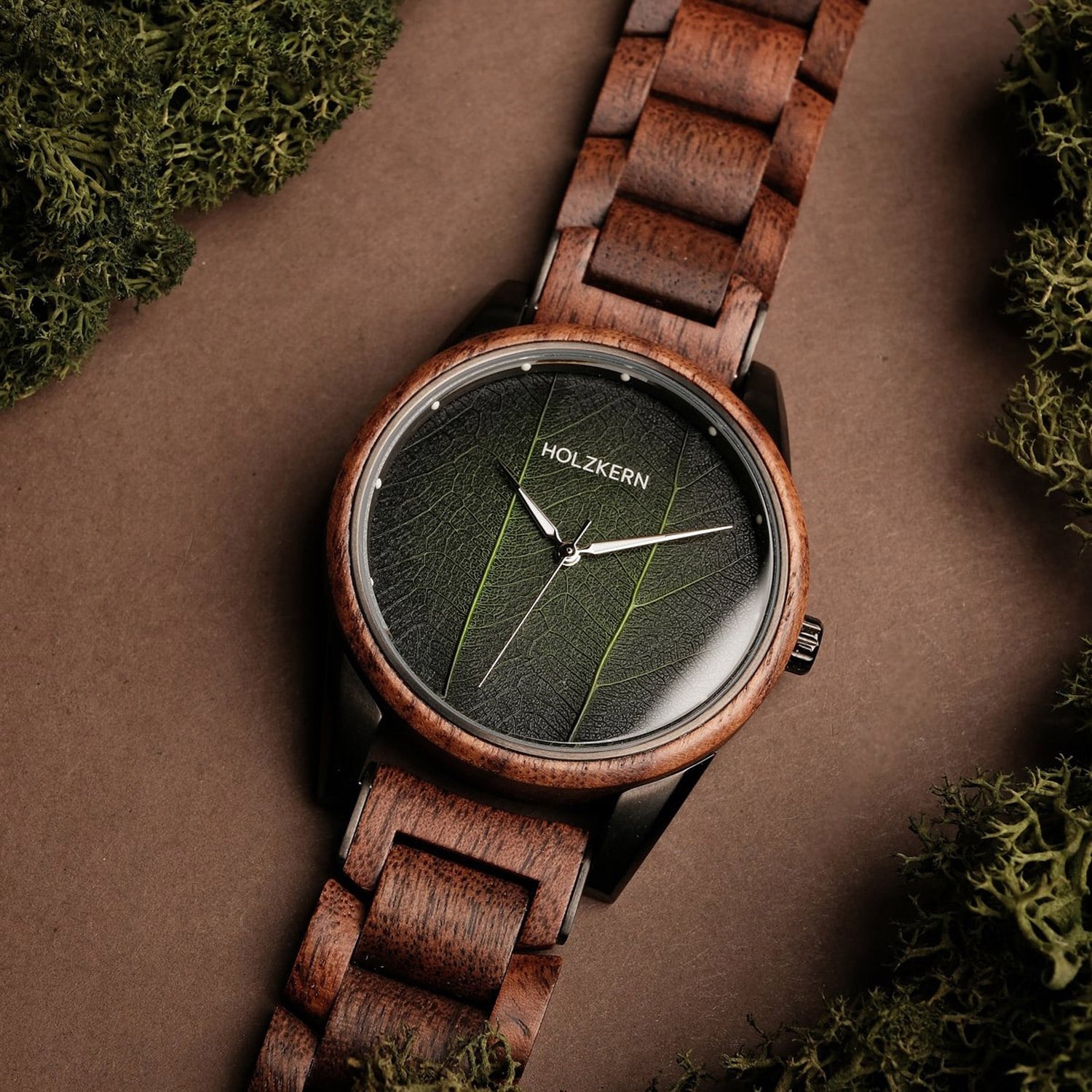 Holzkern Men's Watch Edisto Walnut/Leave 9010631016975 • uhrcenter