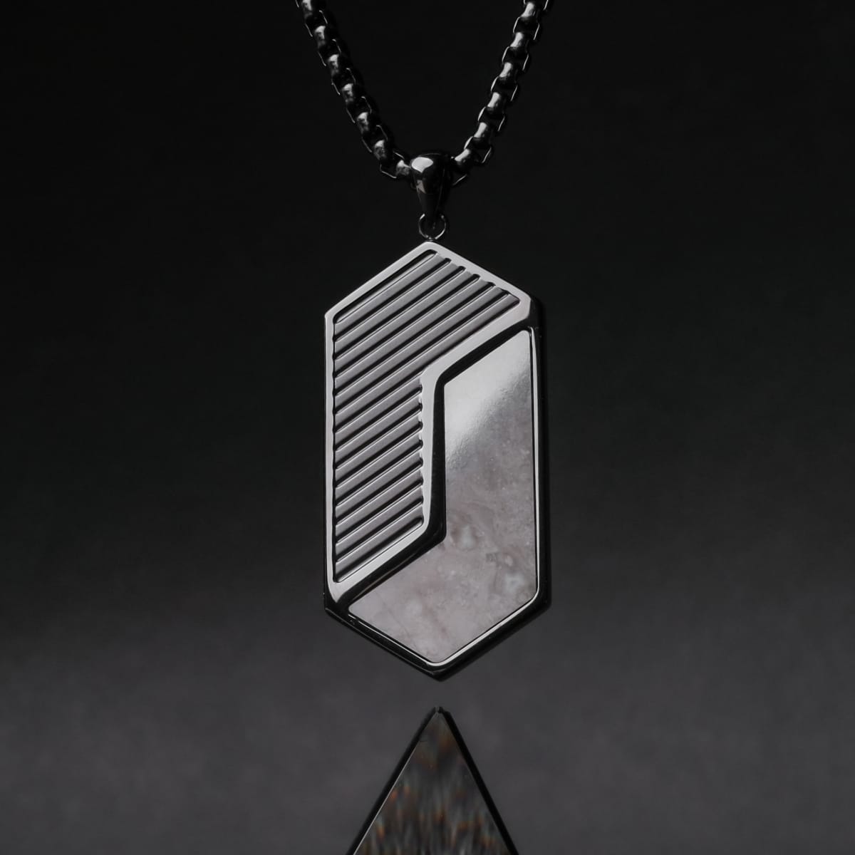 Holzkern Herren-Halskette Edelstahl Zigzag Marmor/Schwarz