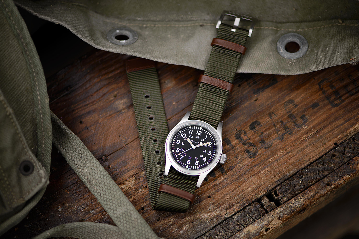 Hamilton H69439931 Wristwatch Khaki Field Mechanical 38 mm Green/Black