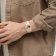 Swatch SO29Z124 Armbanduhr La Trahison Des Images by Rene Magritte Bild 4